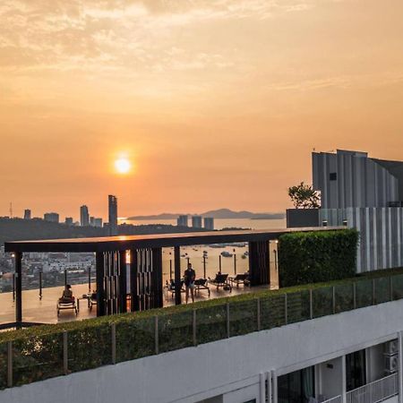 The Base Pattaya By Nami Apart otel Dış mekan fotoğraf